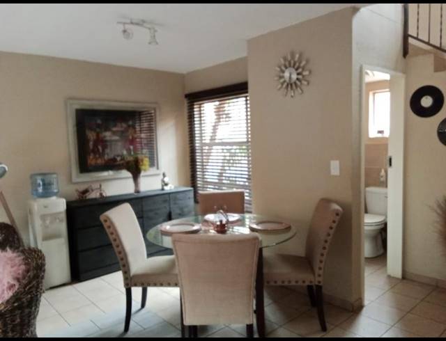 2 BEDROOM PROPERTY TO RENT IN GROENEWEIDE